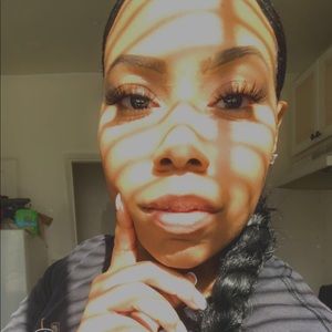 Meet your Posher, Angelica